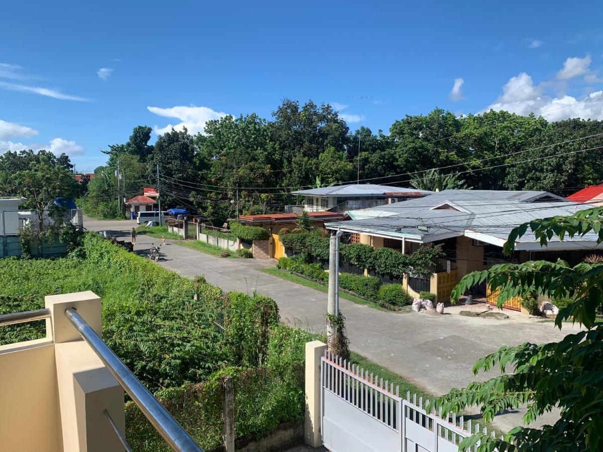 Lee'S Apartment Dumaguete City Экстерьер фото
