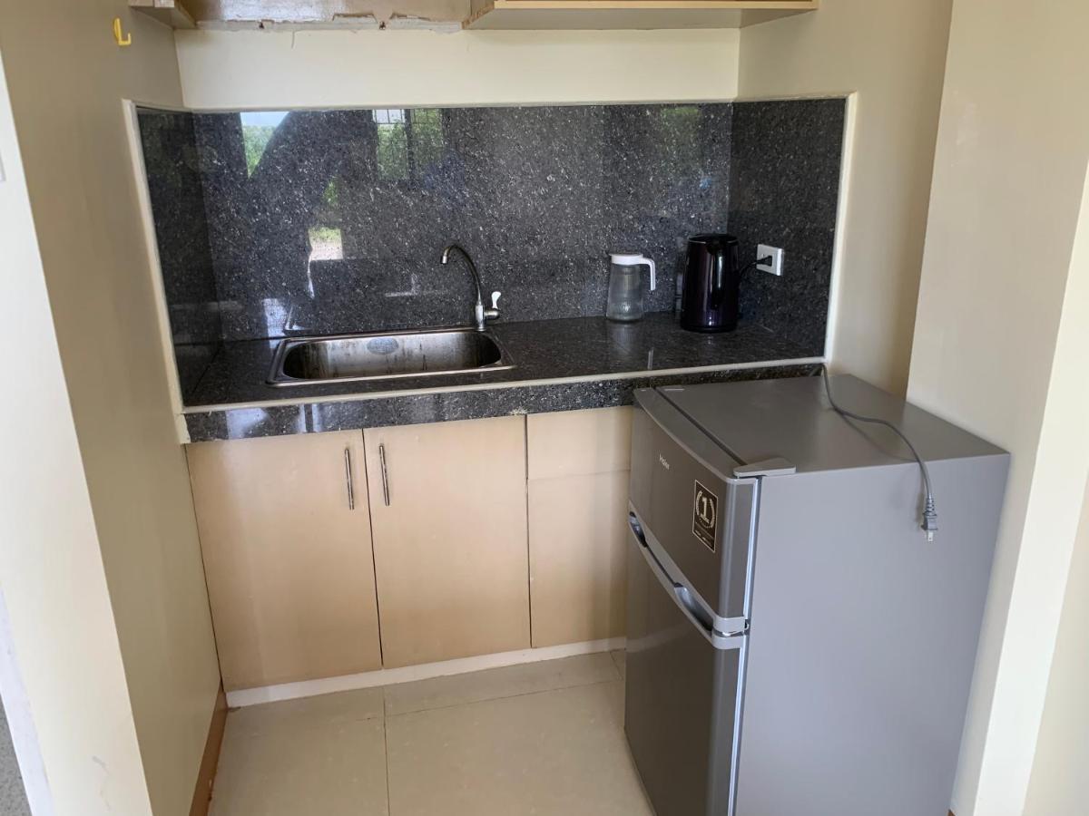 Lee'S Apartment Dumaguete City Экстерьер фото